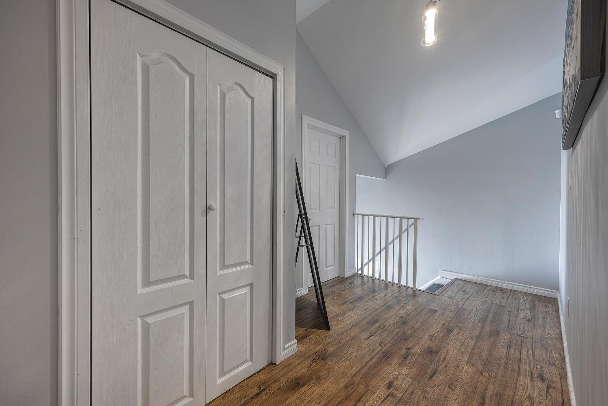 3 Bedroom Appartment-Limestone Кінгстон Екстер'єр фото